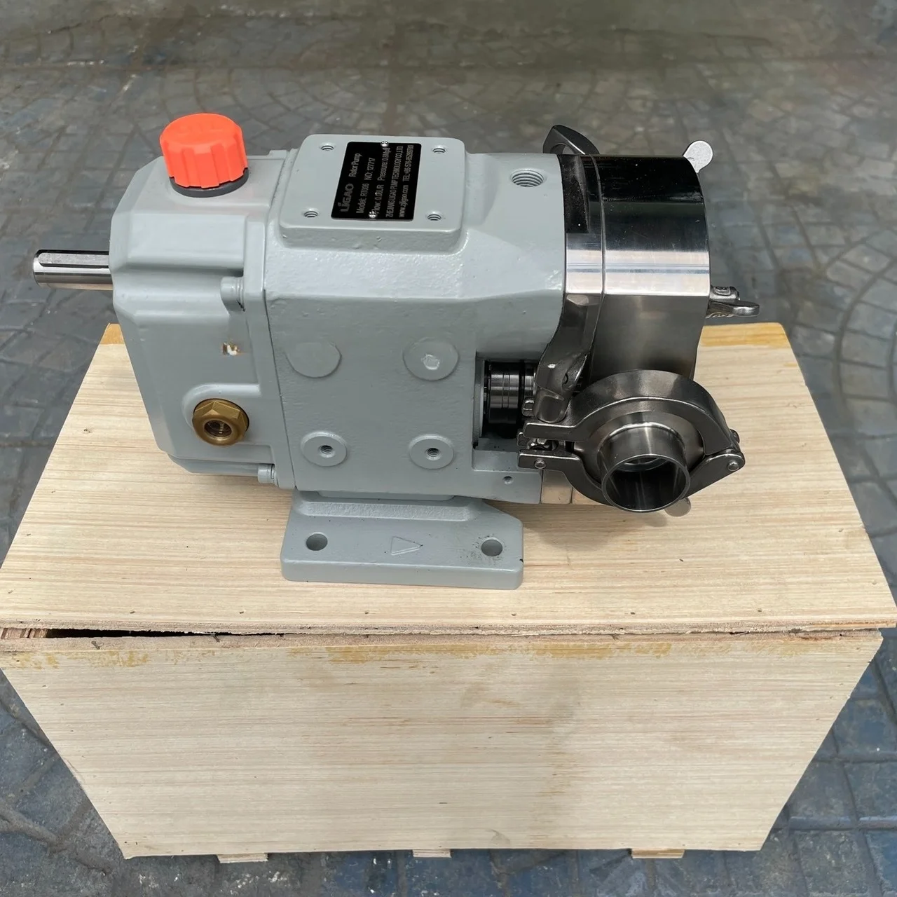 Máy Bơm Lobe Ligao RT320 nhập khẩu chính hãng Máy Bơm Lobe Ligao RT320 nhập khẩu chính hãng | Pump Pro
